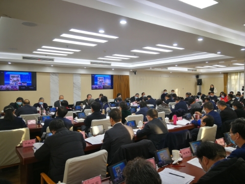 中国教育新闻网—国家基础教育网络扶贫扶智暨大规模推广“双师教学”视频调研会举行