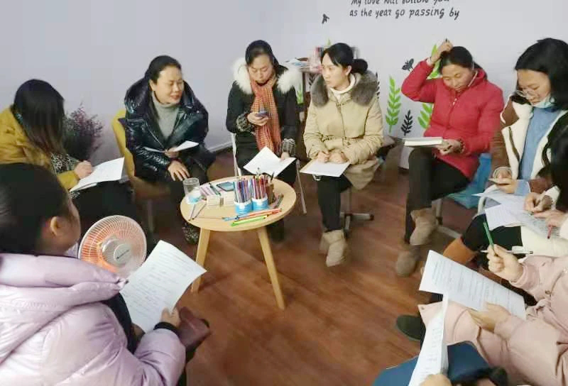 为了那片索玛花开得更鲜艳 ——人大附中基地闫培新校长校长工作室凉山支教纪实