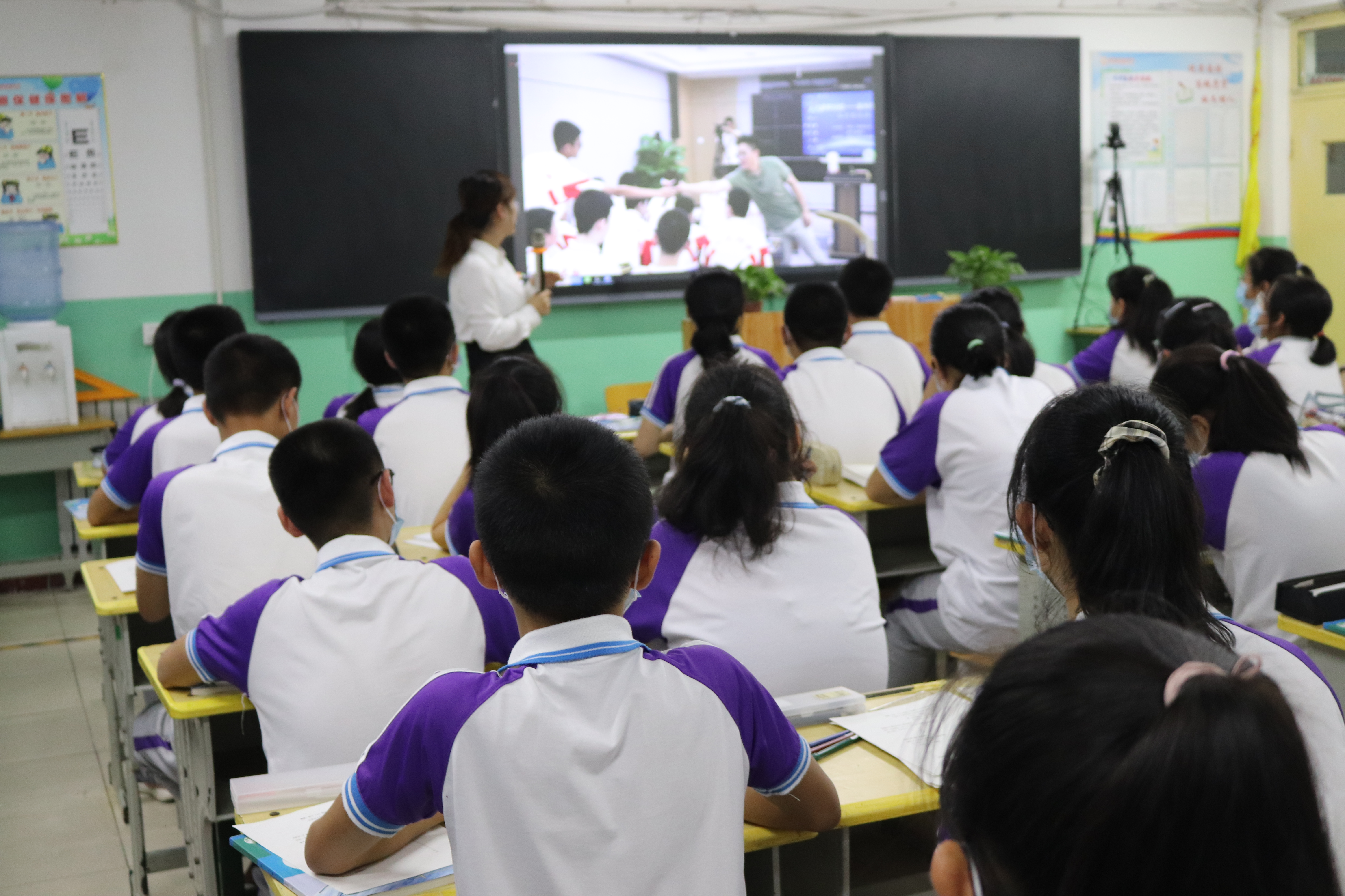 人大附中分校&涿州市实验中学双师教学直播课圆满成功